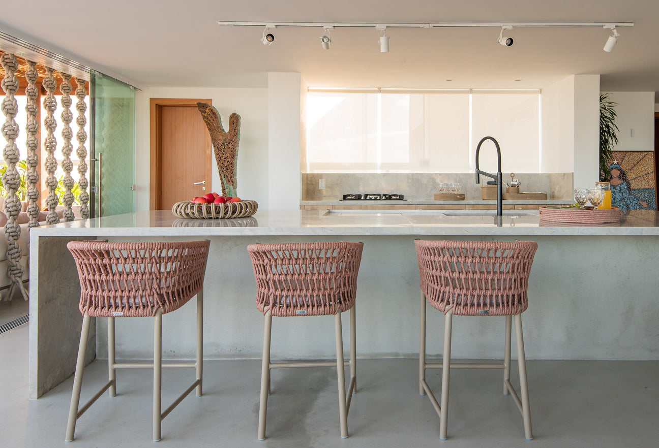 Kitchen Stools: Transform Your Space with a Stylish Touch